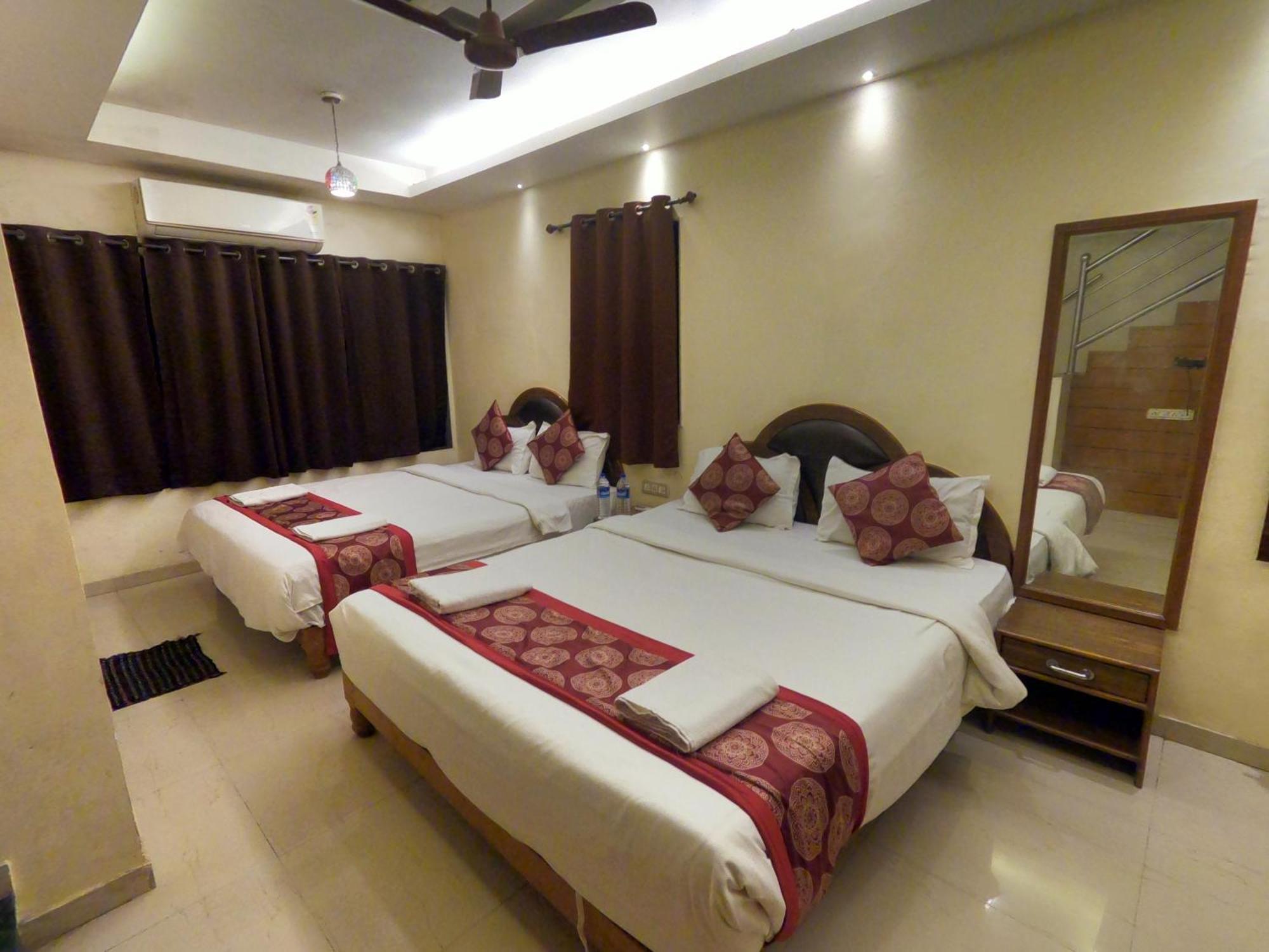 Hill Forest Resort Lonavala Kültér fotó